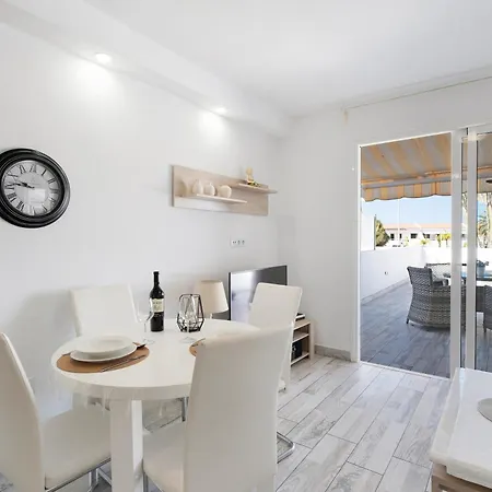 Apartamento Island Village Heights *
